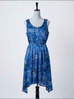 Simply Vera Vera Wang Blue Handkerchief-Hem‎ Sleeveless Dress